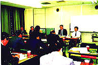 8001-6.jpg (15166 bytes)