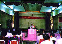 8004-3.jpg (15618 bytes)