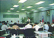 8308-2a.jpg (20565 bytes)